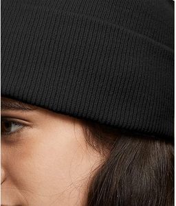 Gorro de invierno Unisex de alta calidad, diseño liso, hecho a medida en Pakistán, gorros a precio barato al por mayor - Product Image 3