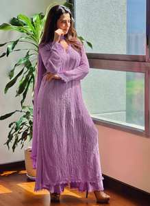 Haut et pantalon plazzo en faux georgette brodés, style traditionnel indien, élégant, pour le bureau, les occasions spéciales, séchage rapide, toutes saisons - Product Image 2