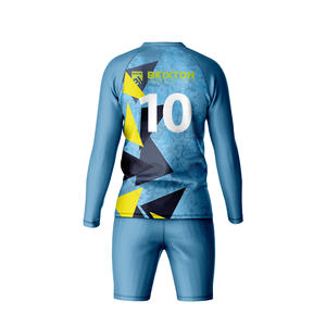 Conjunto de camiseta y pantalones cortos de fútbol con logotipo personalizado, uniforme de fútbol transpirable de secado rápido OEM/ODM al por mayor - Product Image 2