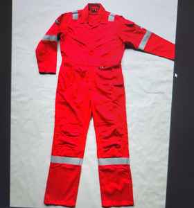 Mono de trabajo de alta visibilidad para hombre Premium con equipo de seguridad esencial y cascos para trabajo y actividades al aire libre - Product Image 1