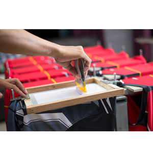 Impresión de calidad personalizada Diseño de hombro caído de gran tamaño para hombres Nuevo estilo formal 100% Camiseta de algodón Camiseta en blanco - Product Image 1