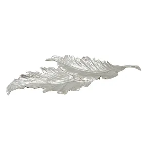 ถาดโลหะทำมือสำหรับตกแต่งสไตล์โมเดิร์น ถาดโลหะตกแต่งสไตล์ร่วมสมัยพร้อมสัมผัสแบบโบราณ ชุบเคลือบ Zahid Exports ปลอดภัย - Product Image 1