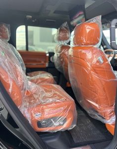 Nouvelle voiture de luxe Jeto Ur 2025, 904 CV, 4 cylindres, 4 roues motrices, moteur essence 2L, conduite à gauche, transmission automatique - Product Image 3