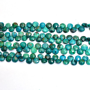 Cuentas de Briolette de corazón facetadas de 7mm-8mm de crisocola natural | Hilo de 8 "| Briolette de piedras preciosas semipreciosas de crisocola para joyería - Product Image 3