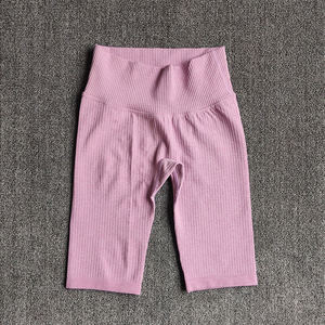 Pantalones cortos de yoga con logotipo personalizado sin costuras para entrenamiento deportivo para gimnasio, pantalones cortos de yoga para mujer de buena calidad - Product Image 3