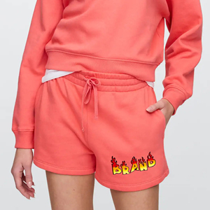 Short d'été décontracté pour femmes lourd 100% coton polaire solide couleur noire court avec poches latérales boxy fit short pour femmes - Product Image 1