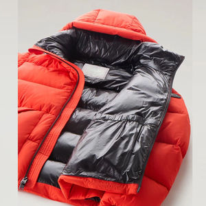 Chaqueta de invierno empacable Puffer Abrigo corto ligero con capucha - Product Image 6