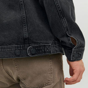 Veste en jean longue et fine de qualité supérieure pour homme, décontractée, enduite, saison hivernale, hautement respirante, personnalisable, vente en gros - Product Image 4