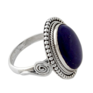 Anillo de cóctel de lapislázuli ovalado azul brillante azul real, anillo de bodas de plata de ley 925, diseño único, regalo de moda hecho a mano - Product Image 2
