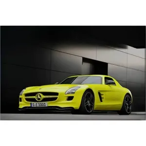 Impression sur toile de Fida avec une Mercedes SLS jaune néon devant une murale noire - Product Image 6