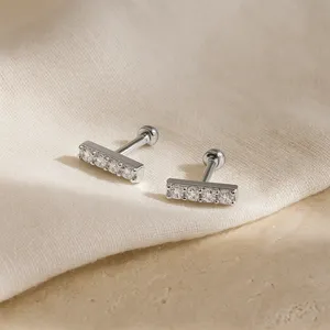 Boucles d'oreilles en or 14 carats avec perles pour mariage, fiançailles, anniversaire - Product Image 4