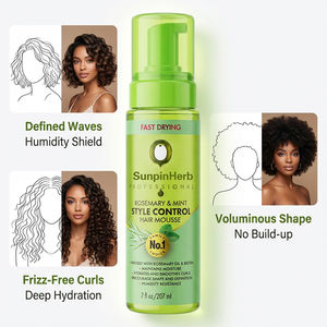 Mousse coiffante menthe et romarin à séchage rapide pour le contrôle des boucles, la réduction des frisottis et la définition des formes capillaires - Product Image 1