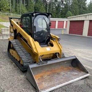 Mini-dumper hydraulique à charge nominale pour chargeuse compacte sur chenilles CAT, également utilisable comme chargeuse frontale - Product Image 1
