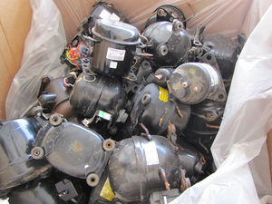 Compresseur de réfrigération haute qualité DC 12V R134a, pièces détachées pour appareils électroménagers - Product Image 3