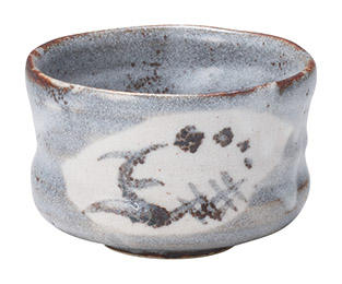 Nezumi Shino Ware (เคลือบ Shino สีเทา)
