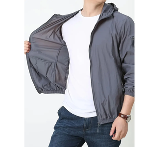 Chaqueta cortavientos informal delgada para hombre, abrigo ligero con cremallera completa de Color sólido con capucha extraíble para senderismo de montaña - Product Image 2