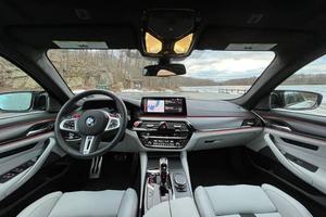 BMW M5 COMPETITION PACKAGE 2023 d'occasion (conduite à gauche/droite) - Product Image 3