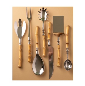 Lujoso juego de cubiertos de acero inoxidable y madera hecho a mano para opciones únicas de Decoración de mesa contemporánea - Product Image 2