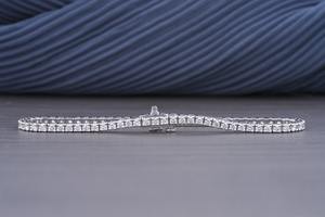 Pulsera de tenis de lujo Diamante cultivado en laboratorio 2.53ct Corte brillante redondo Oro de 18 quilates Joyería fina de gama alta Regalo de boda para mujeres - Product Image 2