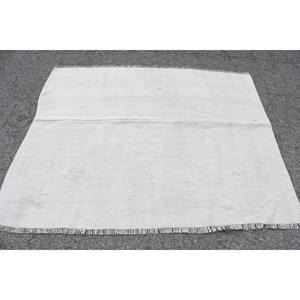 Tapis turc vintage 5,6x4,5 pieds, tapis en laine blanc patchwork avec envers en latex, respectueux de l'environnement - Product Image 1