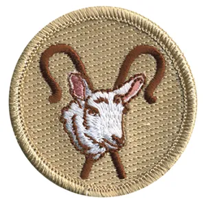 Parches de ropa bordados personalizados de alta calidad, producción de fábrica, Etiquetas tejidas personalizadas al por mayor - Product Image 1