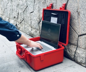 Hộp nhựa cứng chống thấm nước có lớp lót mút xốp đựng dụng cụ - Product Image 2