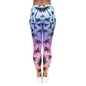 Leggings pour femmes à sublimation, prix abordable, meilleur matériau doux, qualité supérieure, nouveau design personnalisé, leggings à sublimation pour femmes - Product Image 3