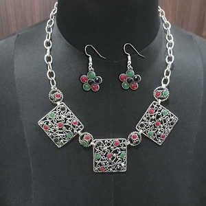 Urthn ชุดเครื่องประดับที่ดีโรเดียมชุบหิน pota สร้อยคอ1113106 - Product Image 1