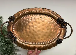 Bandeja de cobre hecha a mano, elegante bandeja decorativa para servir para el hogar y la cocina, bandeja de cobre puro de lujo a un precio asequible - Product Image 4
