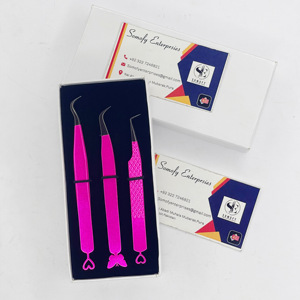 Pinzas de acero inoxidable de Color Rosa transparente Puntas plateadas Corazones Mariposa Diseño Diamond Grip Logotipo personalizable para pestañas - Product Image 5