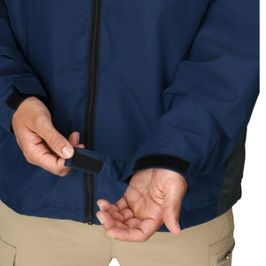 Veste coupe-vent imperméable unisexe pour l'extérieur, légère et résistante au vent, idéale pour la randonnée, le trekking et les voyages 2026 - Product Image 3