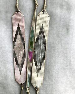 Pulsera Personalizada Tejida a Mano, Pulsera Trenzada Ajustable Hecha a Mano con Cuentas de Piedra Bordadas Coloridas Estilo Bohemio - Product Image 2