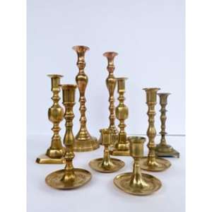 Bougeoir en laiton artisanal unique avec de superbes motifs traditionnels pour les temples décor spirituel collectionneurs d'antiquités et cadeaux - Product Image 5