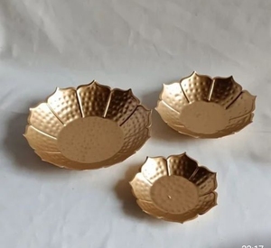 Nouvel Arrivage : Porte-bougie Menorah avec travail Gotta Patti – Cadeau de Noël, Articles de Fête, Cadeaux de Pendaison de Crémaillère - Product Image 5