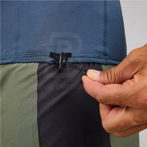 Rash Guard MMA de meilleure qualité en vente en ligne Logo personnalisé et couleur - Product Image 6