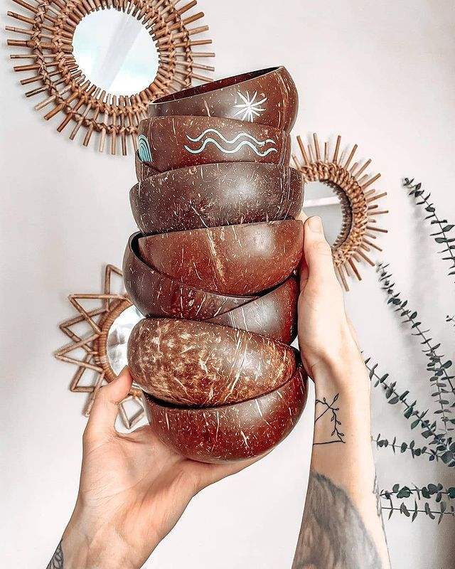 Natural coconut color