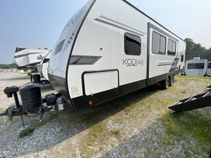 El más vendido: ¡NUEVO! Moderno - Usado 2022 Dutchmen Kodiak 283BHSL Listo para enviar con entrega puerta a puerta - Product Image 5