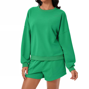 Ensemble survêtement femme hiver de haute qualité personnalisé, short long et sweat-shirt, surdimensionné, deux pièces, polaire respirant, streetwear - Product Image 4