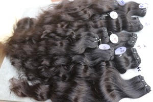 LOS MEJORES PRODUCTOS INDIOS PARA EL CABELLO CRUDO TEJIDO NATURAL CABELLO INDIO NEGRO EXTENSIÓN DE TRAMA DE CABELLO INDIO - Product Image 3