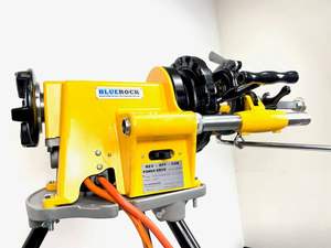 Precios de Fábrica: Kit de Tuberías PTM-300 que Incluye Motor Eléctrico PD-300, Conjunto de Roscado PTK-300, Cubeta de Lubricación y Soporte Trípode H300 - Product Image 3