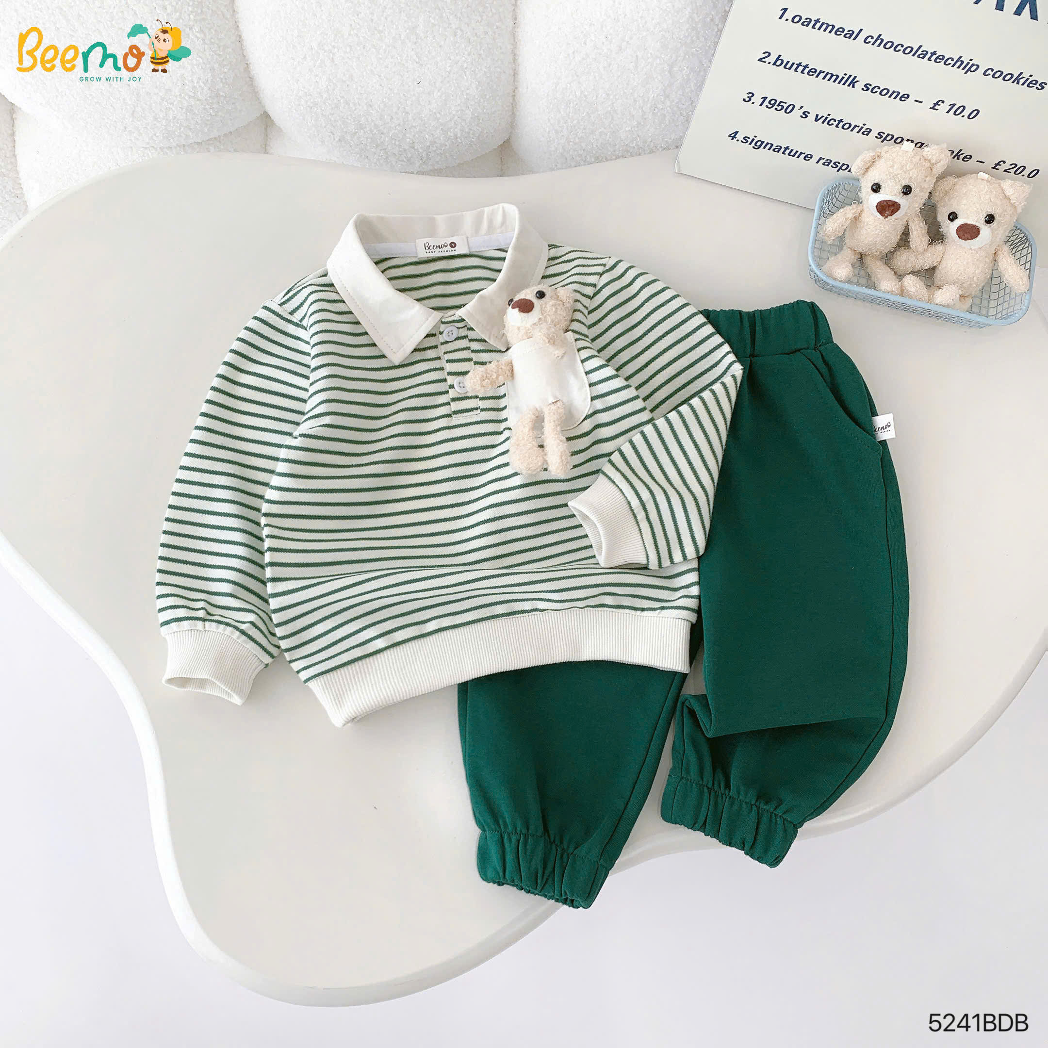 สีเขียว