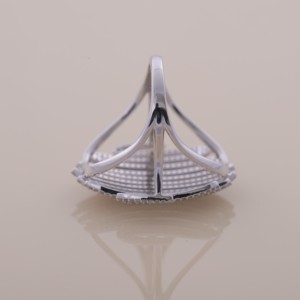 Bague de cocktail de luxe à large bande, en or blanc 14 carats, or rose et or jaune, avec diamants ronds multi-rangs - Product Image 6
