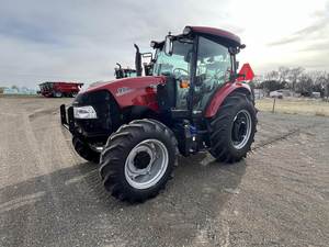 2025 pour tracteur Case IH Farmall 95A Conception robuste et conviviale pour les opérateurs True Workhorse pour les opérations agricoles avec pompe - Product Image 6