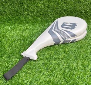 Gants de combat semi-contact de 8oz pour kickboxing karaté taekwondo sports à main ouverte fabriqués à partir de pagaies de taekwondo en cuir de qualité - Product Image 6