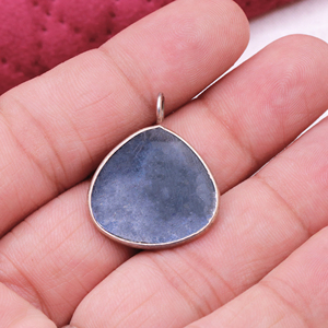 Acheter Pendentif en forme de trillion de saphir bleu naturel en argent sterling 925 massif bijoux pour femmes faits à la main pour la vente en gros - Product Image 5