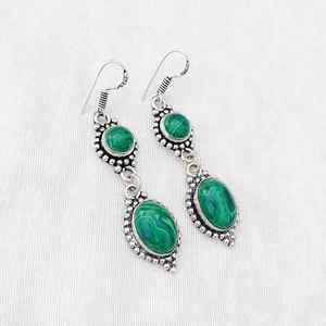 Boucles d'oreilles en malachite multi-pierres, plaquées argent 92,5, boucles d'oreilles pendantes faites à la main, bijoux bohèmes en cristal, boucles d'oreilles en pierres précieuses vertes - Product Image 4