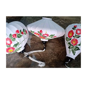 Linterna Sik: Lámpara de Bambú Vietnamita, Iluminando el Alma - Product Image 1