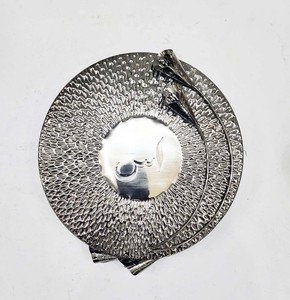 Moderna Caja de Regalo Redonda de Metal con Diseño Floral para Regalos de Ramadán, Recuerdos de Boda, Frutos Secos, Chocolate y Dulces - Product Image 2