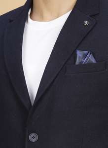 Traje Clásico de Diseño Único para Hombre en Azul Marino Oscuro, Tela Premium, Traje Formal para Uso Corporativo, Disponible en Grandes Cantidades - Product Image 2