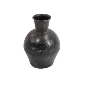 Floreros de Hierro Metálico Premium Hechos a Mano con Patrones Antiguos en Relieve, Ecológicos para Decoraciones Elegantes de Hogar, Bodas y Eventos - Product Image 6